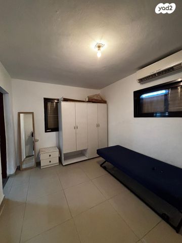 דירה, עזרא ונחמיה 2, עמישב, פתח תקווה