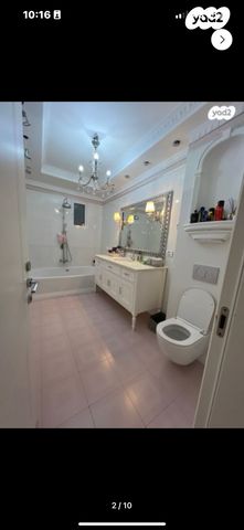 דירה, קדושי קהיר 19, נאות רחל, חולון