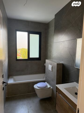 דירה, יוסף קלוזנר 7, רביבים, גני ראשון, ראשון לציון