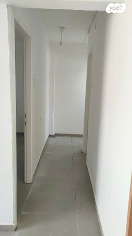 דירת גן, יוסף שפרינצק 52, שיכון א', קרית שמונה