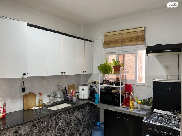 דירה, כצנלסון 84, לב העיר, בת ים