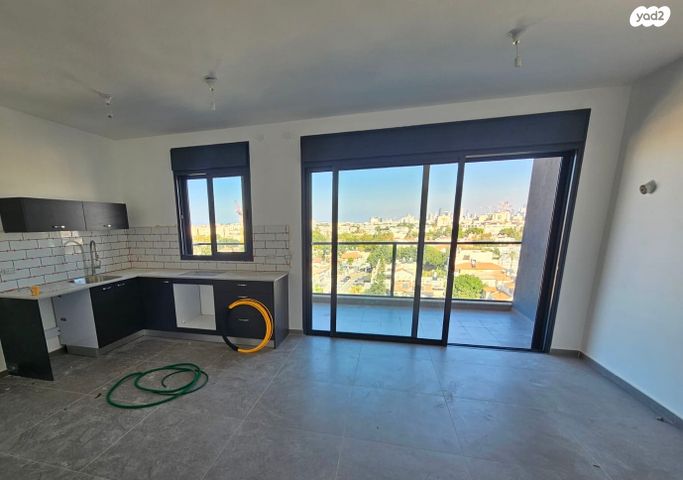 דירה, דניאל 3, ניצנה, בת ים