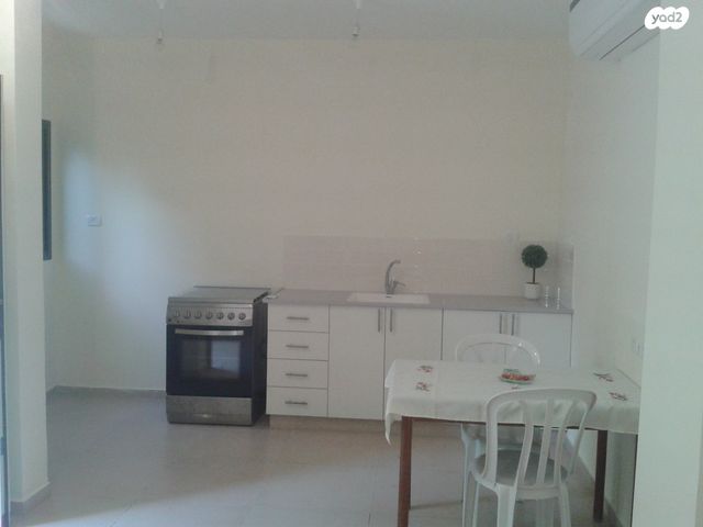 יחידת דיור, הורדים 38, ברקן, ברקן