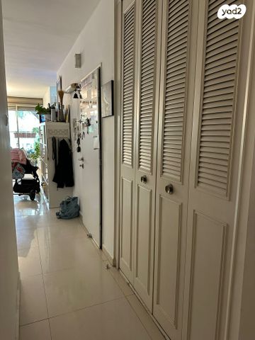 דירה, שרה אהרונסון 35, אזור הבילויים, רמת גן