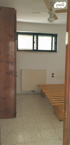 דירה, כרמים 23, מעוז ציון א', מבשרת ציון