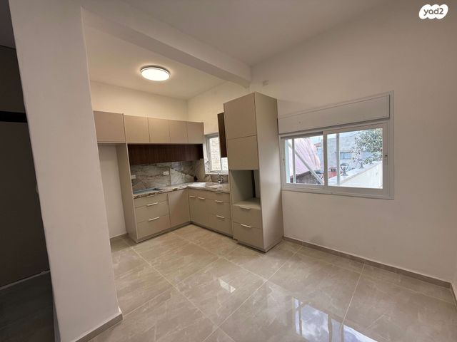 דוד רזיאל 74