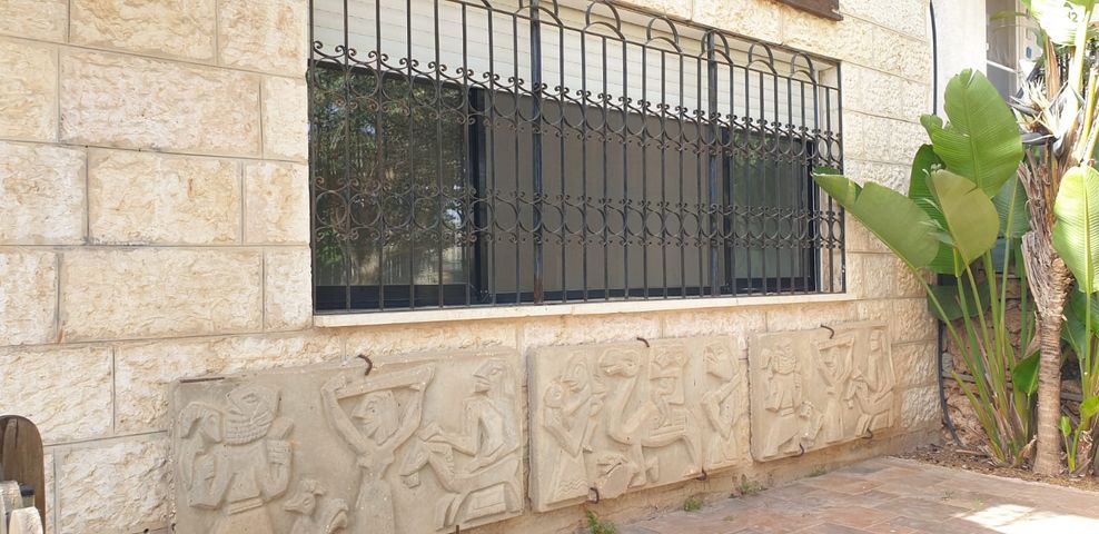 דירה, כרמים 23, מעוז ציון א', מבשרת ציון