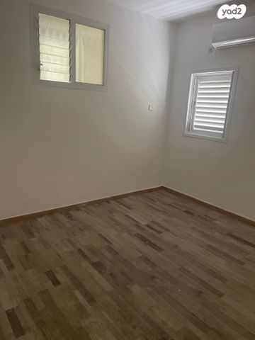 דירה, שמואל הנציב 15, צפון מערב מרכז העיר, נתניה