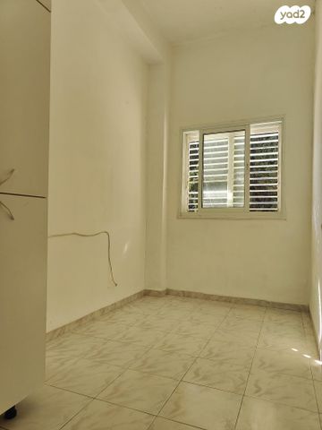 דירה, פבזנר 4, הדר מרכז, חיפה