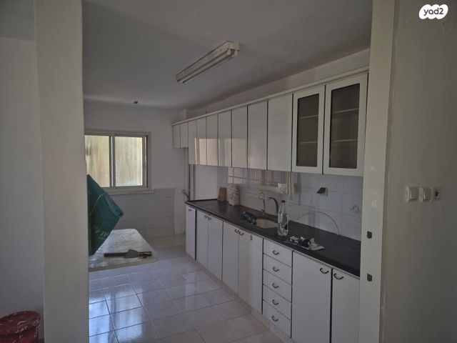 דירה, צה"ל 10, דרום, צפת