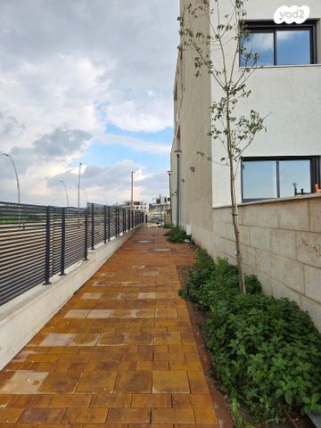 דירה, חבצלת 5, בת חפר, בת חפר