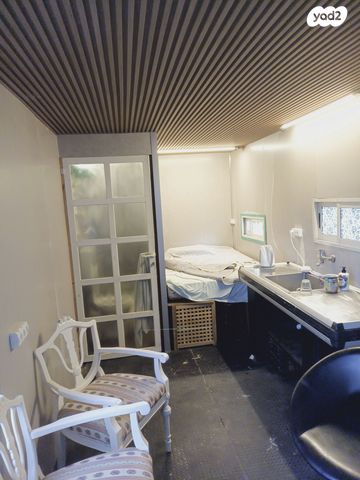 יחידת דיור, רוחמה 10, צפון יפו, המושבה האמריקאית-גרמנית, תל אביב יפו