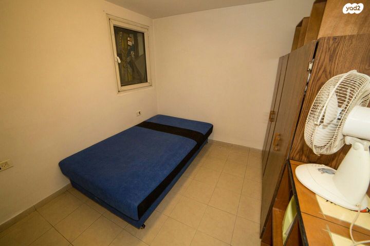 יחידת דיור, קפלן 60, גני אילן, קרית אונו