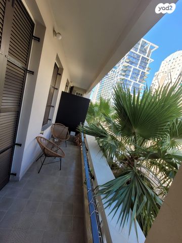 דירה, הירקון 36, כרם התימנים, תל אביב יפו