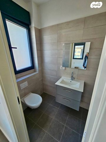 דירה, דניאל 3, ניצנה, בת ים