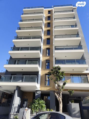 דירה, דניאל 3, ניצנה, בת ים