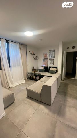 יחידת דיור, הרימון 10, נווה עוז, פתח תקווה