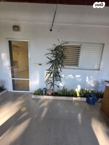 יחידת דיור, השקד 18, שכונה 2, תל מונד