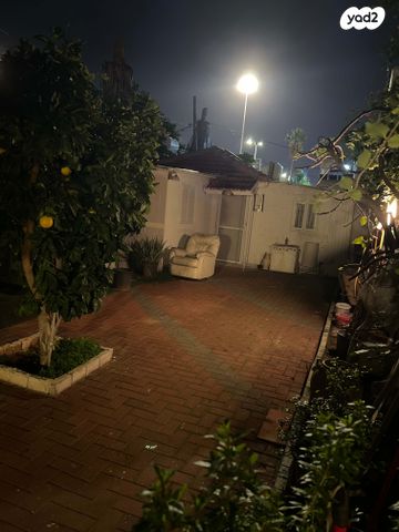 אפרים אהרונסון 1