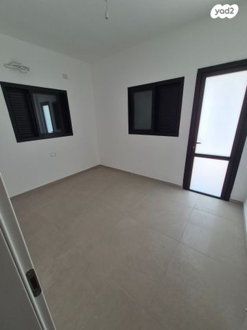 דירה, דרך זאב ז'בוטינסקי 107, פרדס כץ, בני ברק