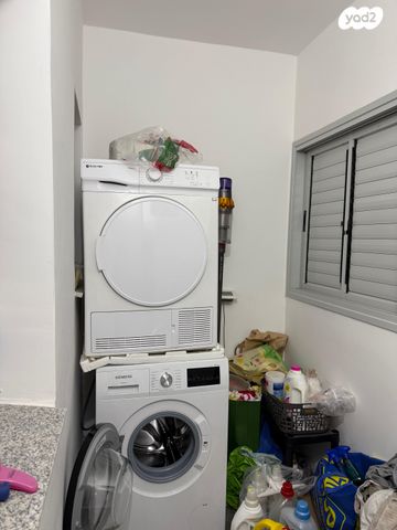 דירה, נחל צלמון 8, צור יצחק, צור יצחק