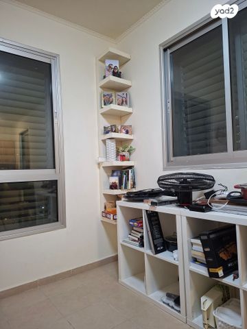 דירה, דרך אבא הלל 40, שכונת גפן, רמת גן