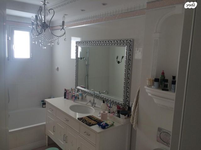 דירה, קדושי קהיר 19, נאות רחל, חולון