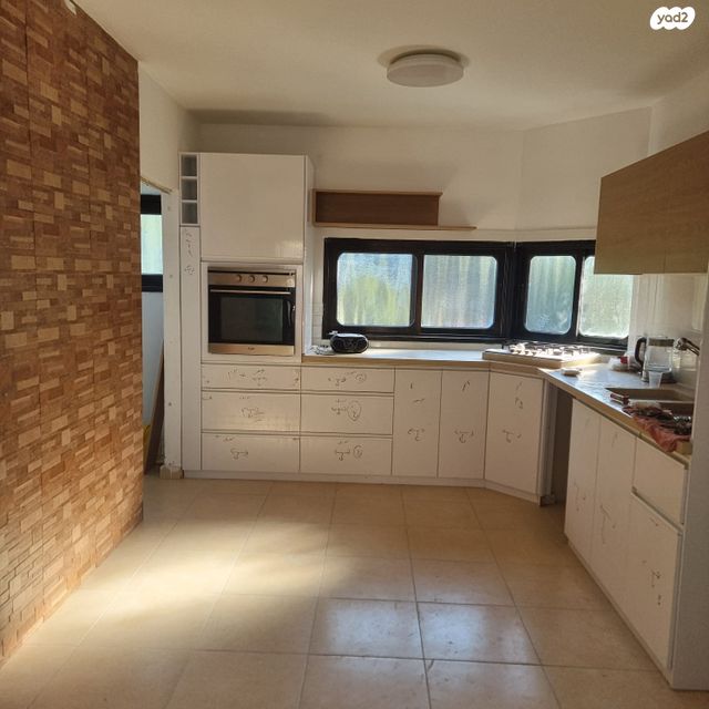 בית פרטי/ קוטג', השיטה 6, אורנית, אורנית