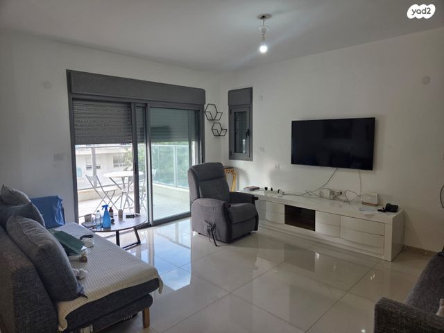 דירה, הרצל 9, עיר, מרכז העיר, נהריה