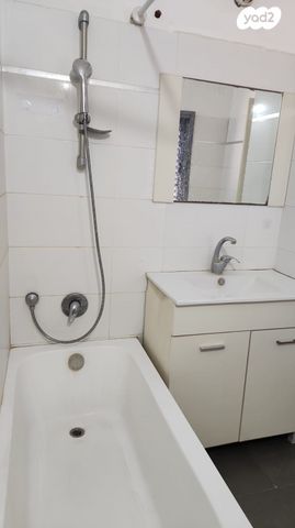 דירה, אברבנאל 78, נחלת שמעון, בני ברק