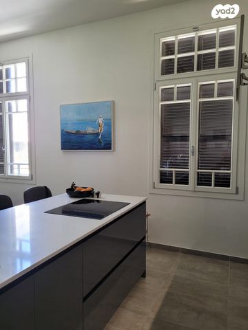 דירה, הירקון 36, כרם התימנים, תל אביב יפו