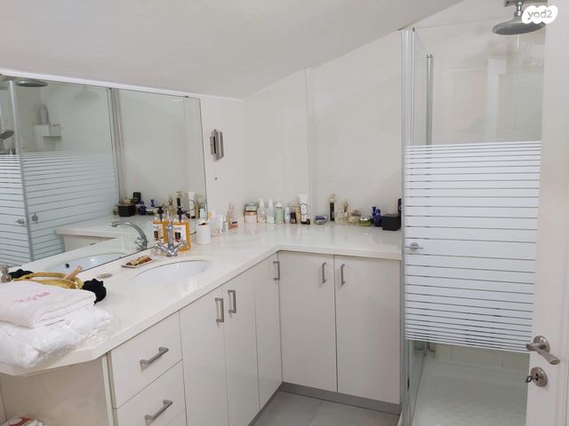 יחידת דיור, הנרקיסים 1, נווה הפרחים, עתלית