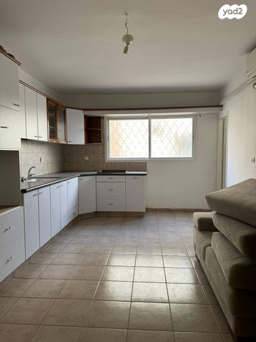 דירה, מרגולין 16, רמב"ם, ראשון לציון