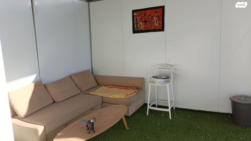 יחידת דיור, ראשונים 1, ינון, ינון