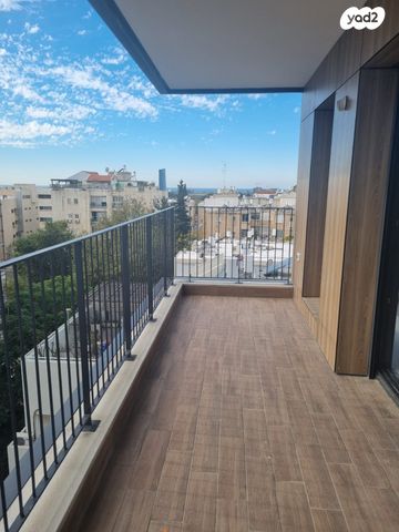 דירה, רמב"ם 10, הדר, רמת השרון