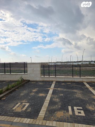 דירה, חבצלת 5, בת חפר, בת חפר