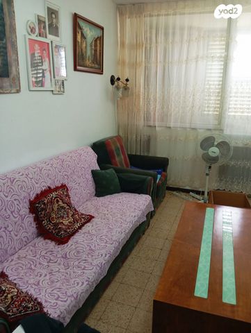 דירה, דוד בן גוריון 249, הראשונים, שלומי