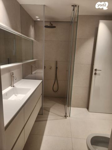 דירה, טאגור 10, נווה אביבים, תל אביב יפו