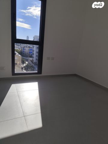 דירה, דניאל 3, ניצנה, בת ים