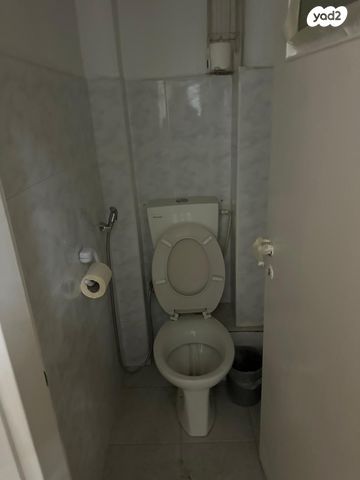 דירה, הקונגרס 27, רסקו א', חולון