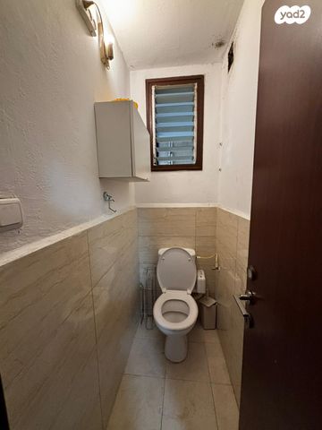 דירה, עזרא ונחמיה 2, עמישב, פתח תקווה