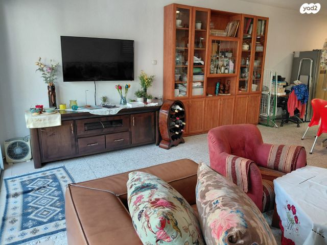 דירה, סוקולוב 24, רוטשילד עצמאות, בת ים