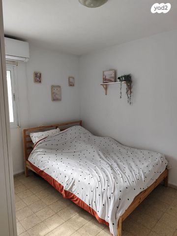 דירה, הבקעה 15, קרית שרת מזרח, חולון