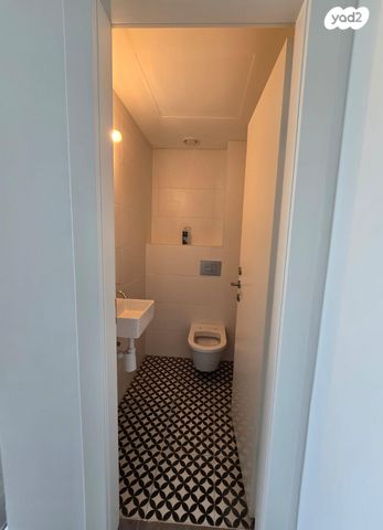 דירה, יוסף הגלילי 22, שכונת בן גוריון, מרכז העיר ג', רמת גן