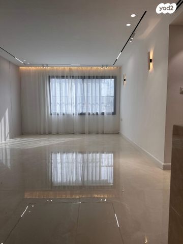 דירה, אבא הלל סילבר 119, יזרעאליה, חיפה