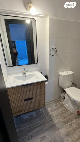 דירה, החלוץ 7, הדר מרכז, חיפה