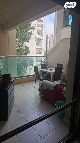 דירה, יוסף 7, קרית השרון, נתניה