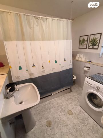 דירת גן, האלון 15, גבעון החדשה, גבעון החדשה