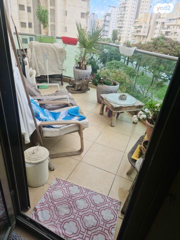 דירה, גולדה מאיר 32, קרית אילון, חולון