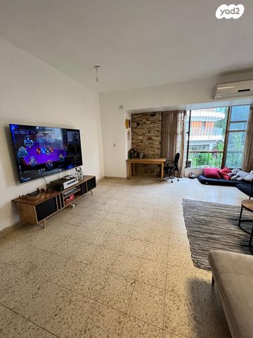 דירה, האשל 20, שכונת יהלום, מרכז העיר ב, רמת גן